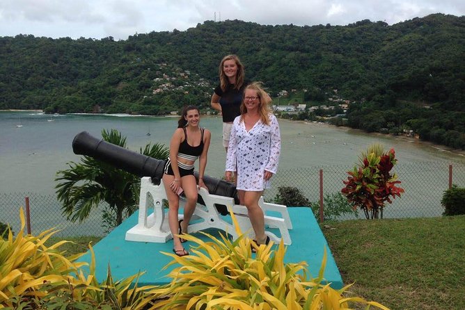 Full Island Tour (Including Lunch & Snorkeling) - Stop 1: Fort King George and the 1770s cannon story