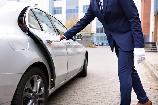 Trinidad Airport Transfer to Port of Spain Hotels - Vehicle Comfort and Which Type Might Fit Your Group