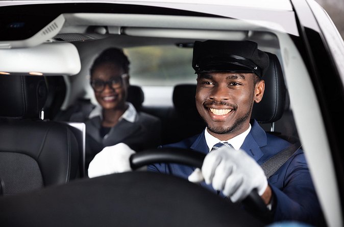 Trinidad Airport Transfer to Port of Spain Hotels - Who Should Book This Transfer (And Who Might Not)
